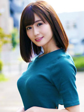 藤森里穂の顔写真