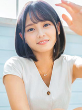 鈴原あずみの顔写真
