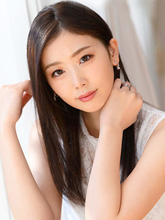 小松杏の顔写真