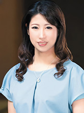 稲村里穂の顔写真