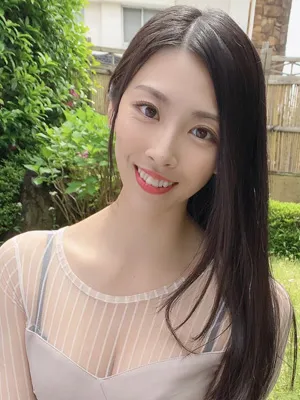 岡西友美