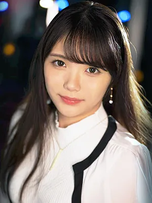 美澄玲衣