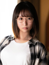 青井莉奈の顔写真