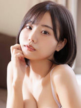 本郷愛の顔写真