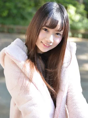雫みあ