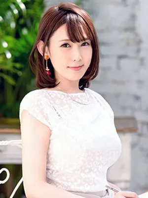 成宮つばさ