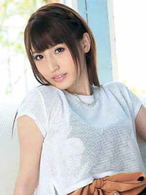 愛沢かりん
