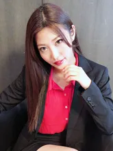 水川スミレ